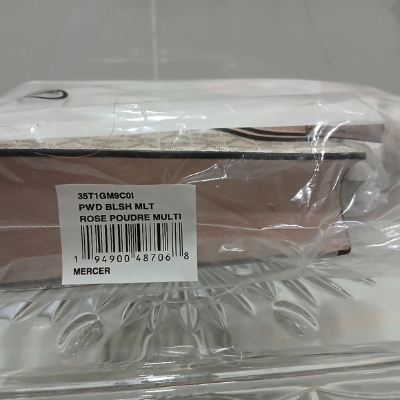 MICHAEL KORS Mercer X-Small Mini Pebbled Leather Crossbody Powder Blush NWT - Picture 11 of 16